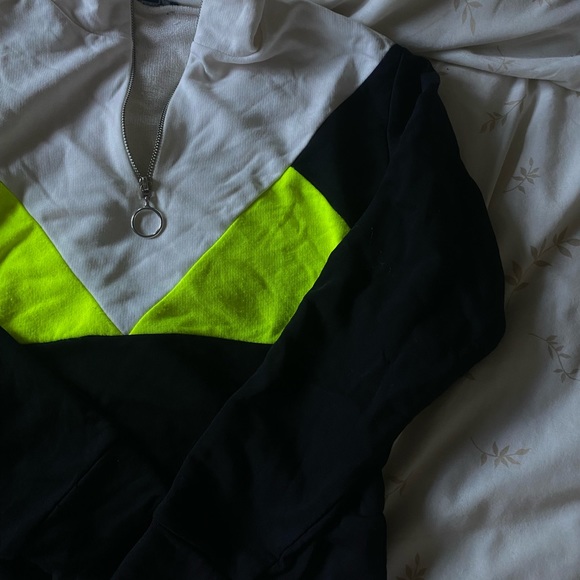 half zip crop sweatshirt - Picture 5 of 5